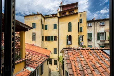 Casa Monique, A Smart Designed Sweet Air Conditioned Apartment Inside the Walls of Lucca – Photos 5