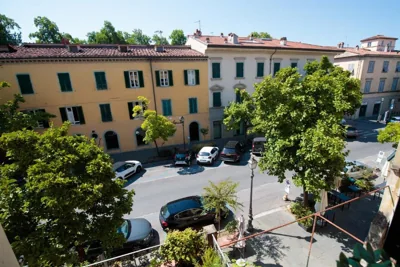 Casa Monique, A Smart Designed Sweet Air Conditioned Apartment Inside the Walls of Lucca – Photos 12